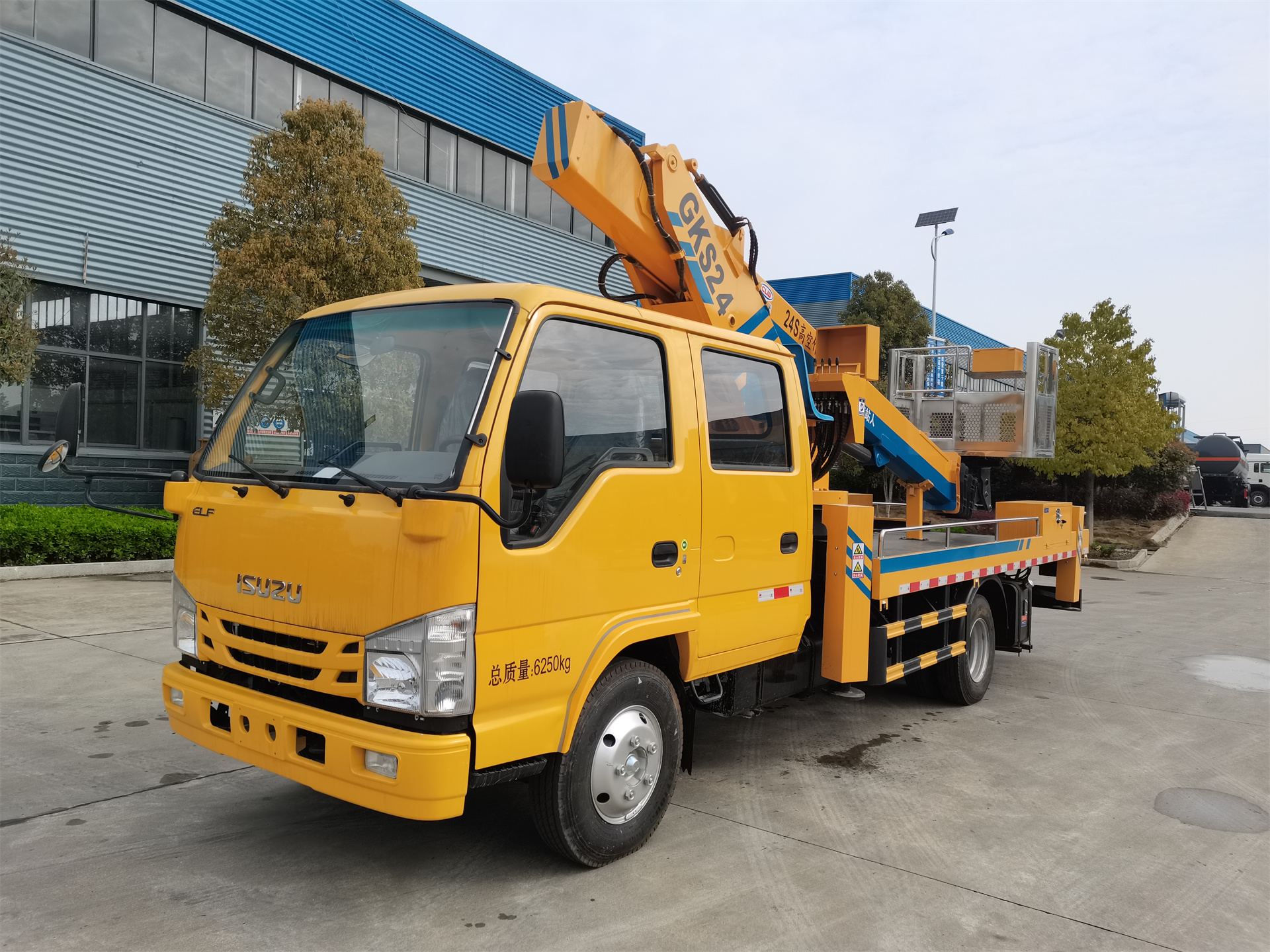 27m ISUZU Aerial Platform Truck